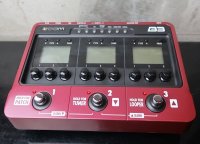 ZOOM BASS Effects B3 / Bass Effects & Amp Simulator Pedal