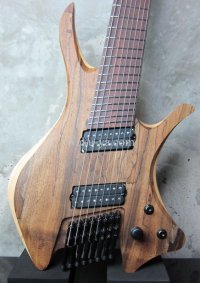 Skervesen Shoggie 8-Strings Multi Scale / Natural