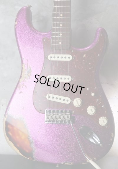 画像1: Fender Custom Shop 1962 Stratocaster Heavy Relic / Magenta Sparkle 