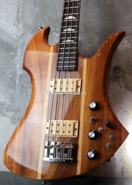 画像1:  B.C. Rich Mockingbird Bass Koa　’７７　/ Red Pin  (1)