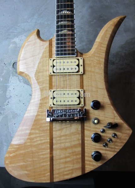 画像1: B.C. Rich Mockingbird Supreme Natural / Flame Maple Top (1)