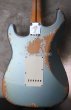 画像2: Fender Custom Shop '69 Stratocaster / Ice Blue Metallic /  Heavy Relic (2)