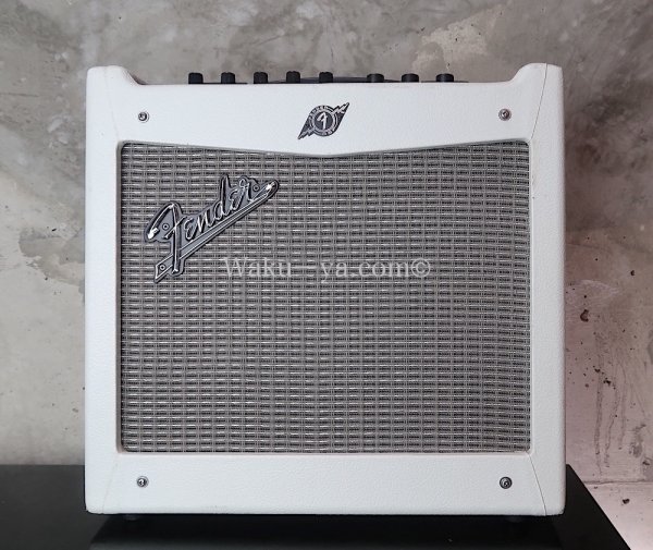 画像1: Fender Mustang I / V2 / White (1)